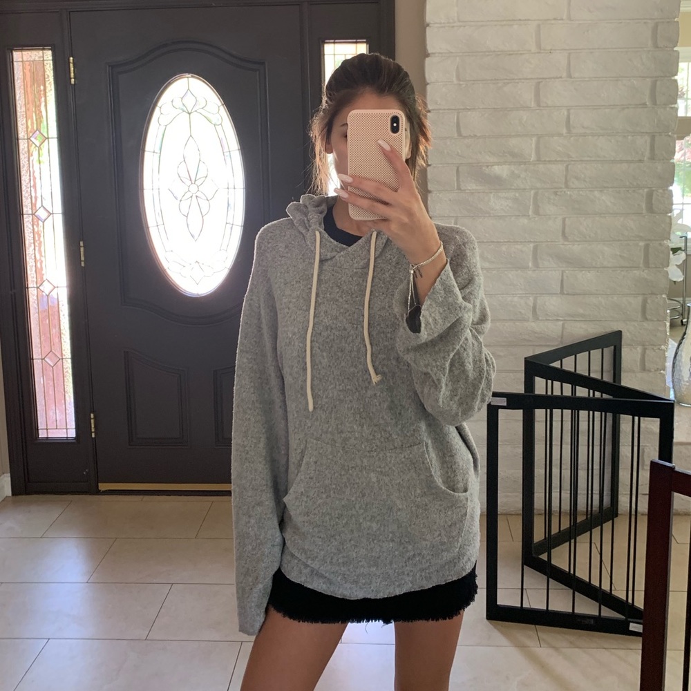 Sweater - Picture 3 of 3